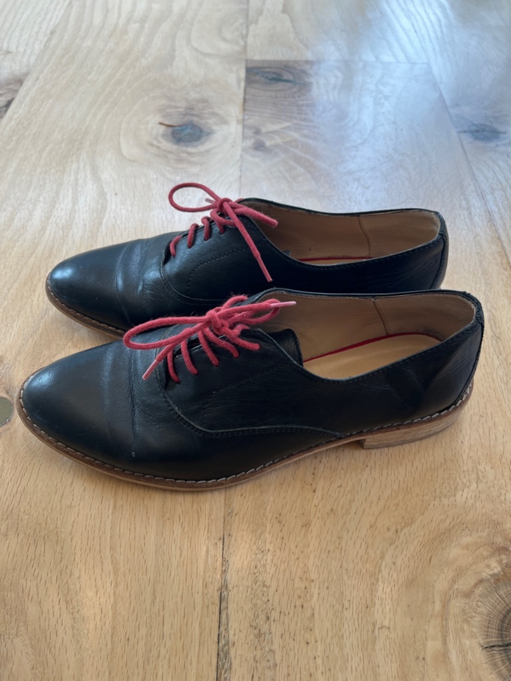 Women’s Zara Basics Black Leather Oxford with Red Laces